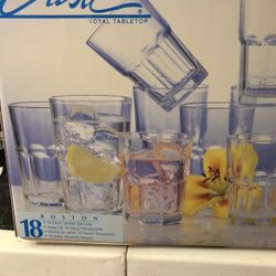 18 PIECE TUMBLER SET