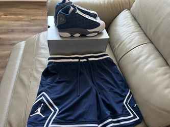 Jordan 13 Retro Navy and Flint Grey 11.5