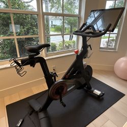 Few Years Old peloton 