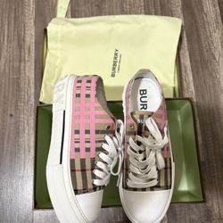 Burberry Shoes