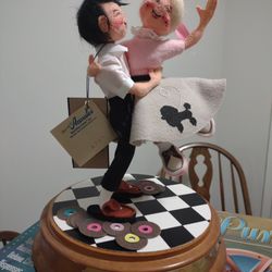 Analee Doll