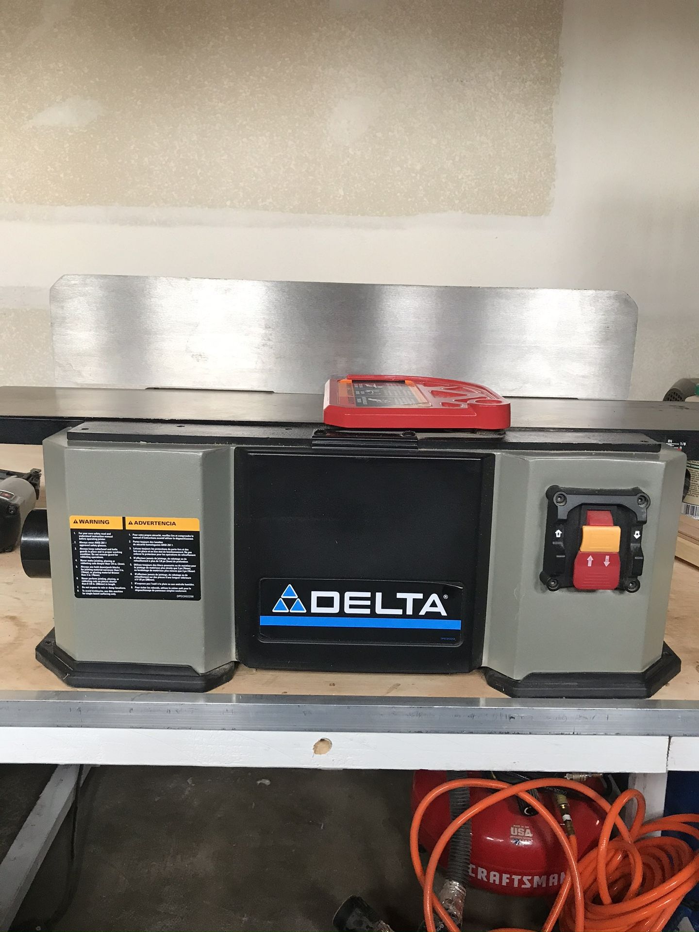 Delta 6 Bench top Jointer for Sale in Moreno Valley, CA OfferUp