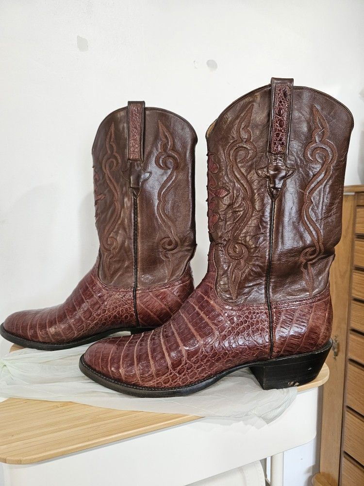 Lucchese Handmade Cowboy Boots $195