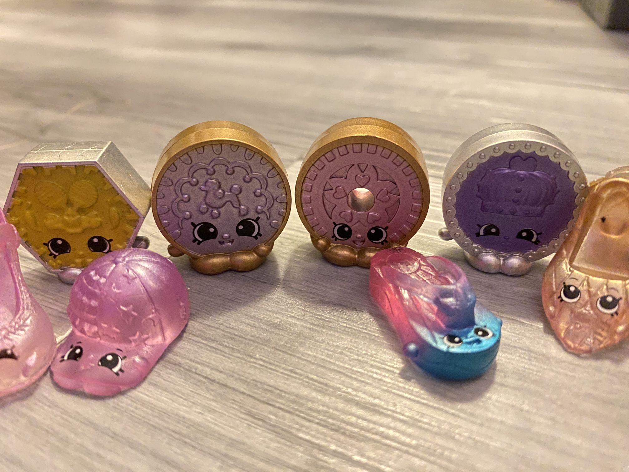 Various Shopkins