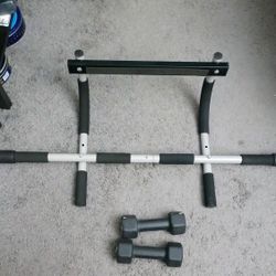 PULL UP BAR & 5LB DUMBBELL PAIR BUNDLE