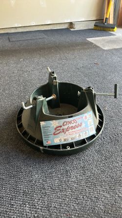 Christmas tree stand