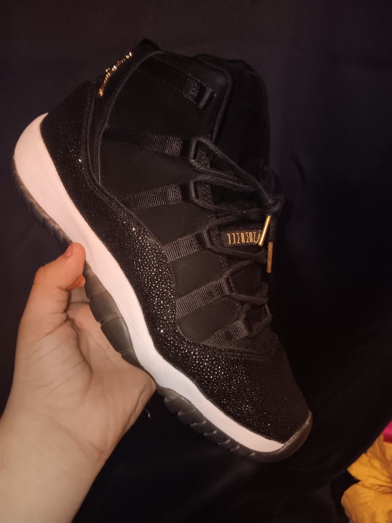 Air Jordan 11 retro Black Stingray 