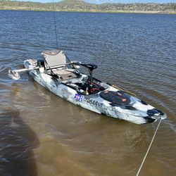 Feel Free Moken 12.5 Kayak 