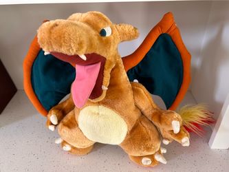 Pokemon Charizard Vintage Jumbo 18" Stuffed Animal Plush Toy