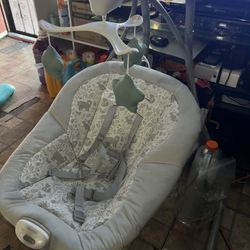 Graco Baby Swing 