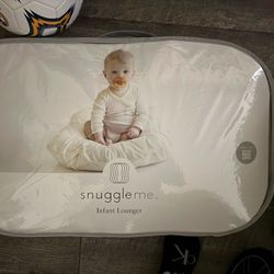 Snuggle Me Infant Lounger 