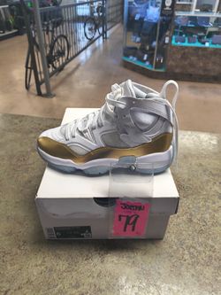 Jordan WMNS Jumpman Two Trey