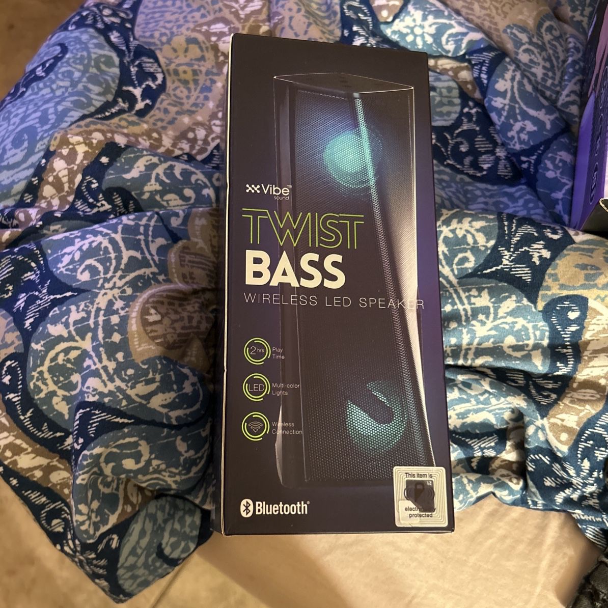 Twist Bass Wireless LED Speaker