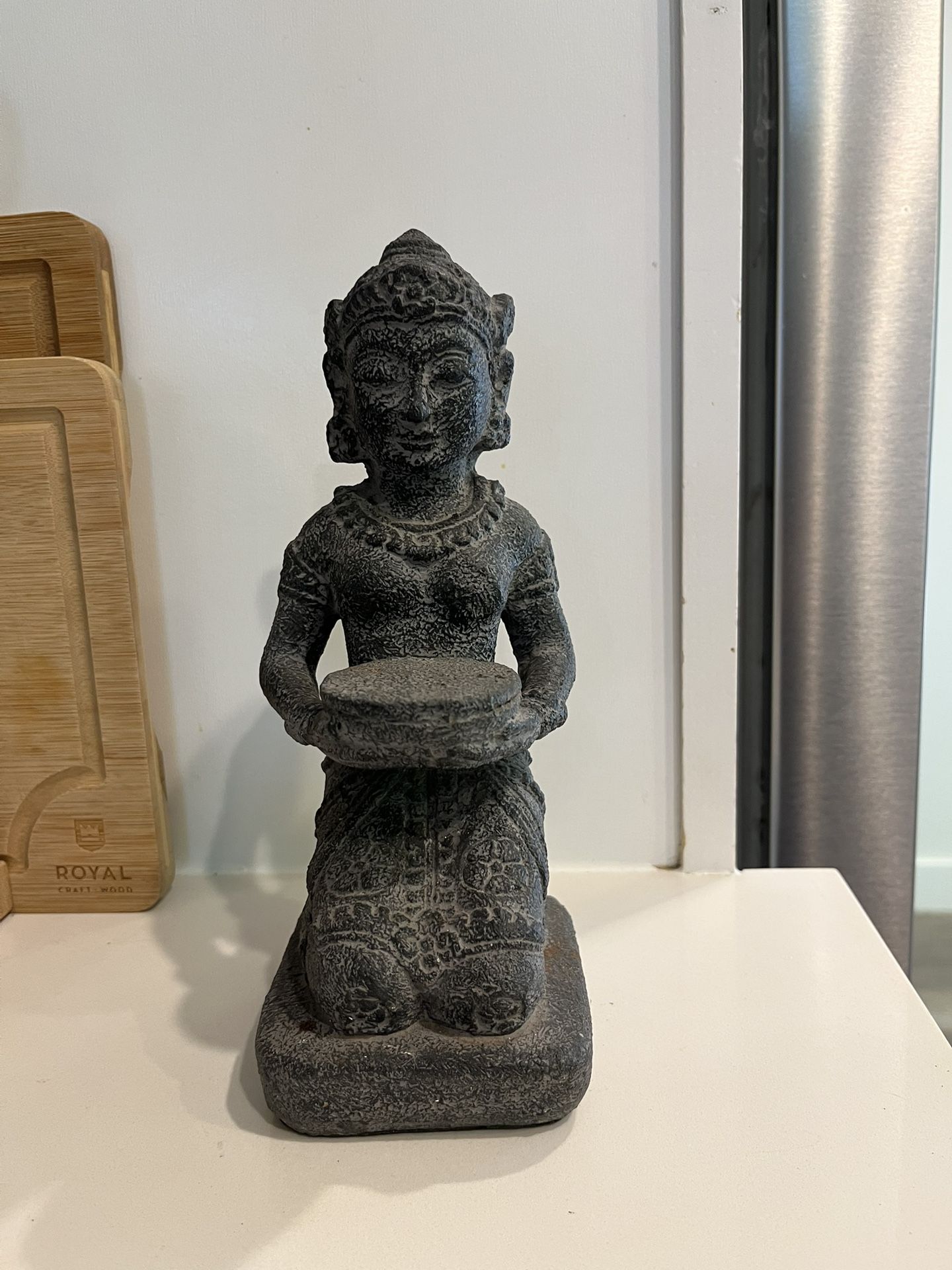 Statue