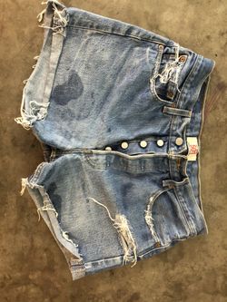 High waisted Levi’s Shorts