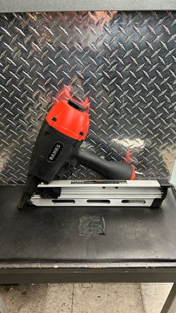 Banks 64139 30-34 Degree Pneumatic Framing Nailer