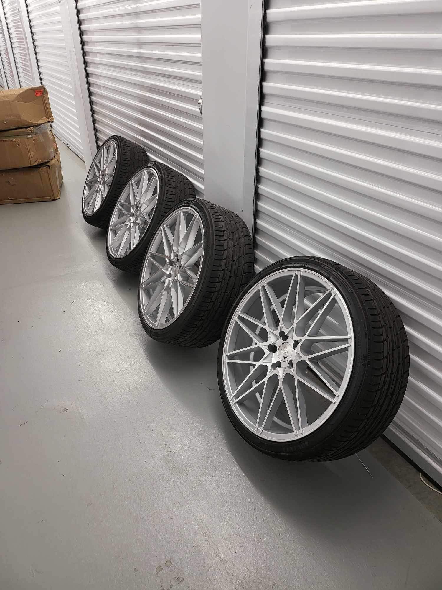 22x9 Silver & Machined Foreign Rims & Tires