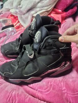 Mens Jordans 23 Size 9