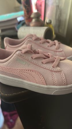 Baby shoes