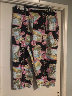 Plus Size Women’s Capris