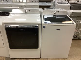 Maytag Top Load Washer and Electric Dryer Set