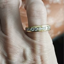 NEW 1/2 CT MOISSANITE DIAMOND BAND 14K YELLOW GOLD PLATED SIZE 5 CAN BE RESIZED SERIOUS INQ. ONLY!