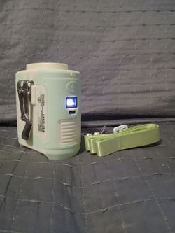 Portable Waist Fan New High Amount Wind Long Battery life - Built in flashlight