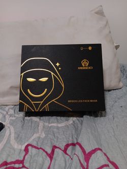 LED FACE MASK