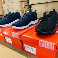 Beautiful Man Tennis Shoes $17