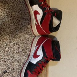 Jordan 1 Chicago’s