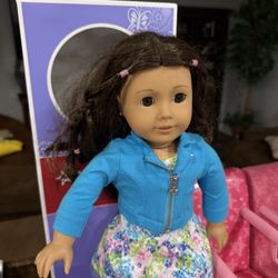 American girl doll lot plus some Our generation sets