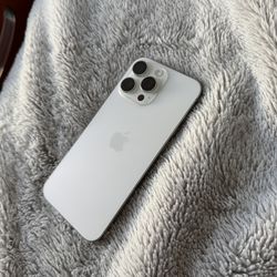 iPhone 16 Pro Max 256GB - Unlocked