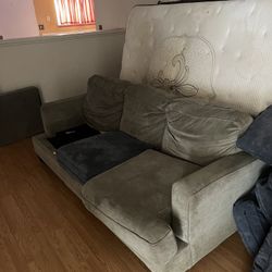 Mid Sized Coach With Extra Cushions FREE