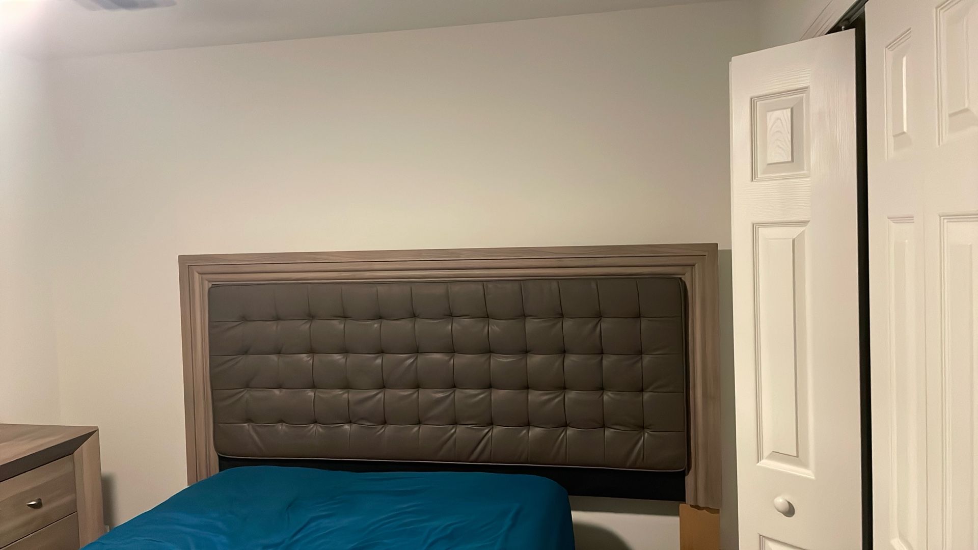 Kind Head Bord For $150