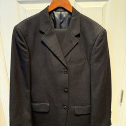Men’s Suit