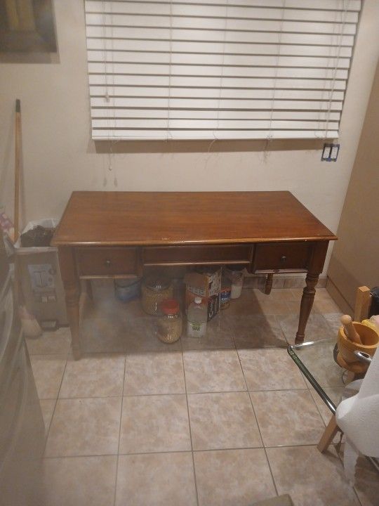 Would Table
