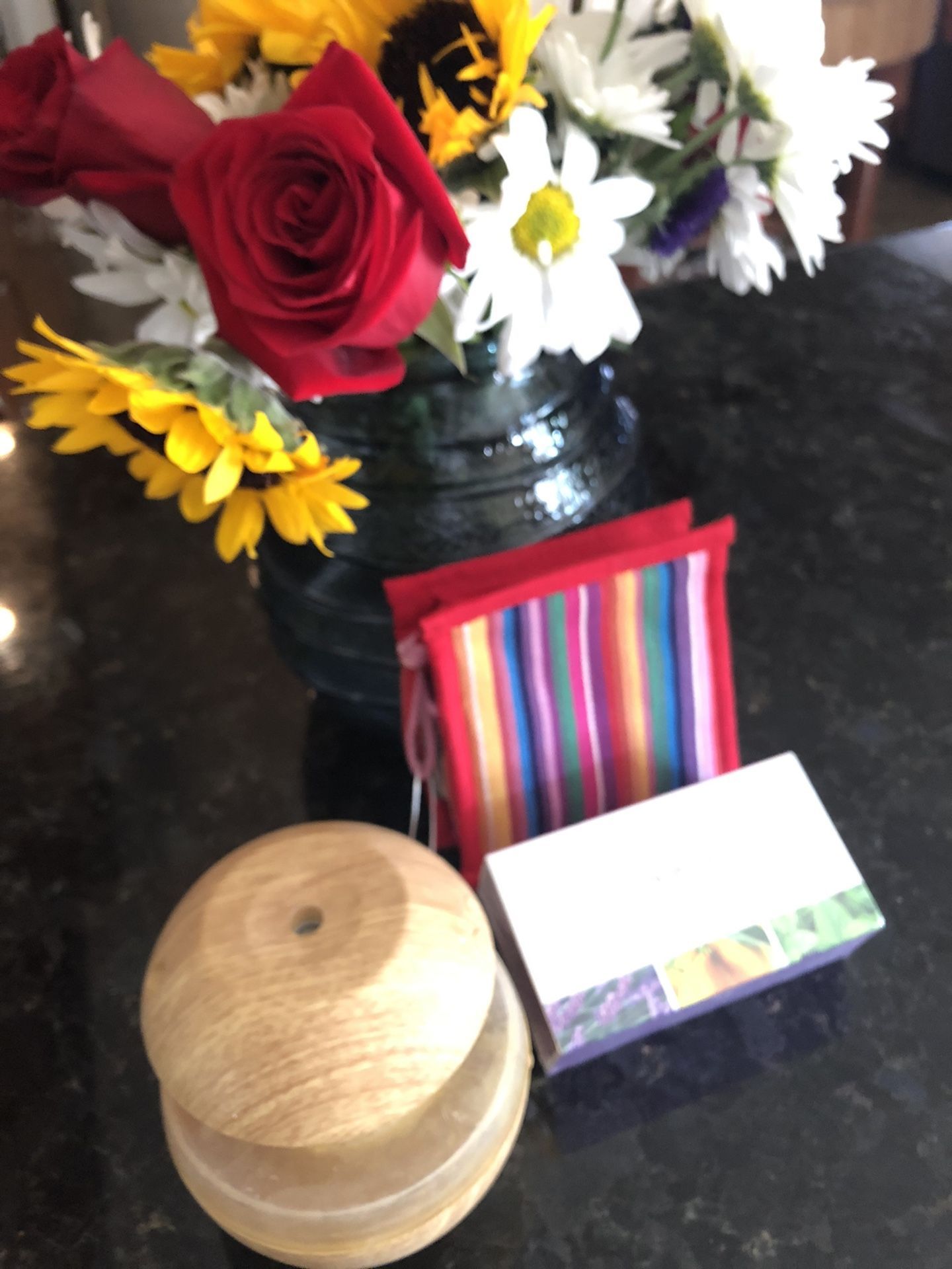 Mini Humidifier w/ Introductory Set Of Oils