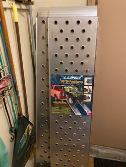 Lund Bi-Fold Ramp Set