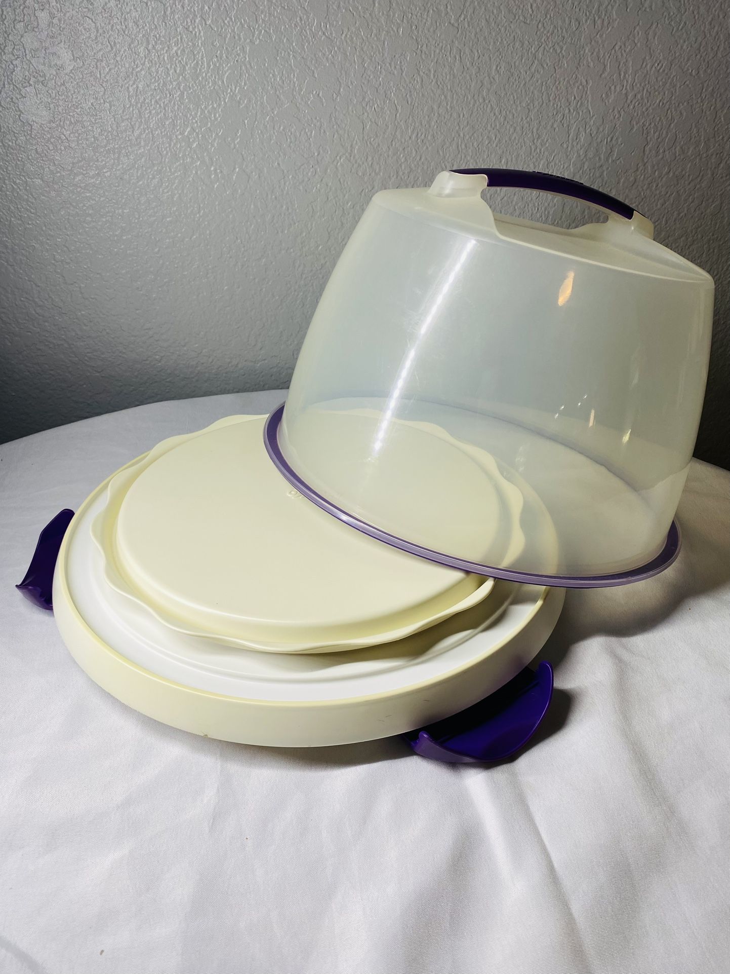Wilton Cake Transport Dome