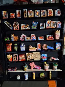 Mini Brands Figures ZURUs 48  Pieces.  New