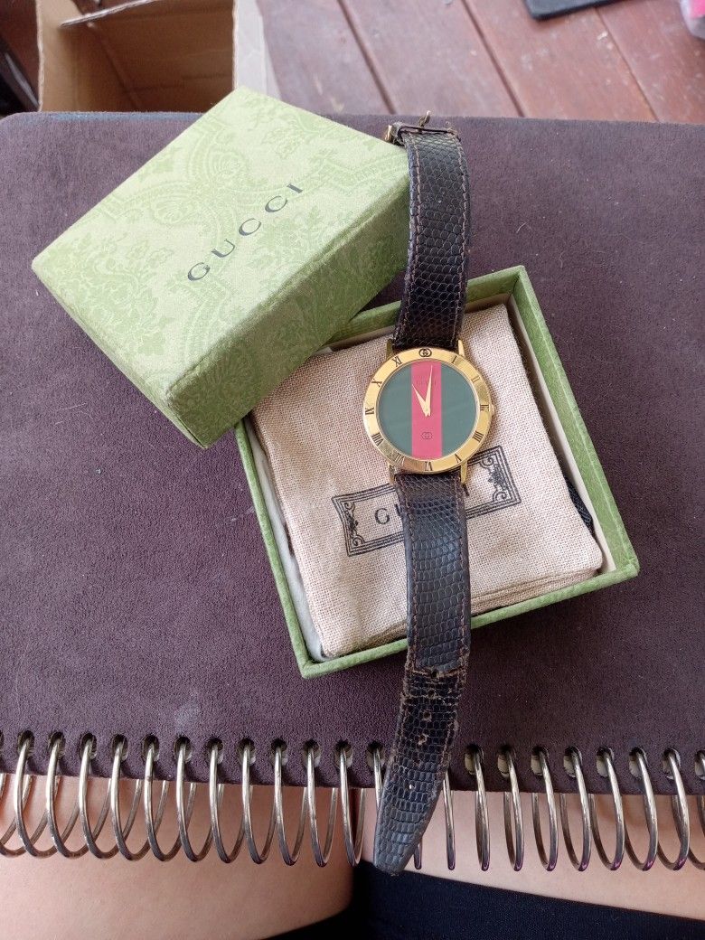 Vintage Ladies And Gents GUCCI WATCH 18K & SNAKE SKIN 