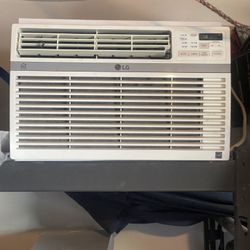 LG Air Conditioner 
