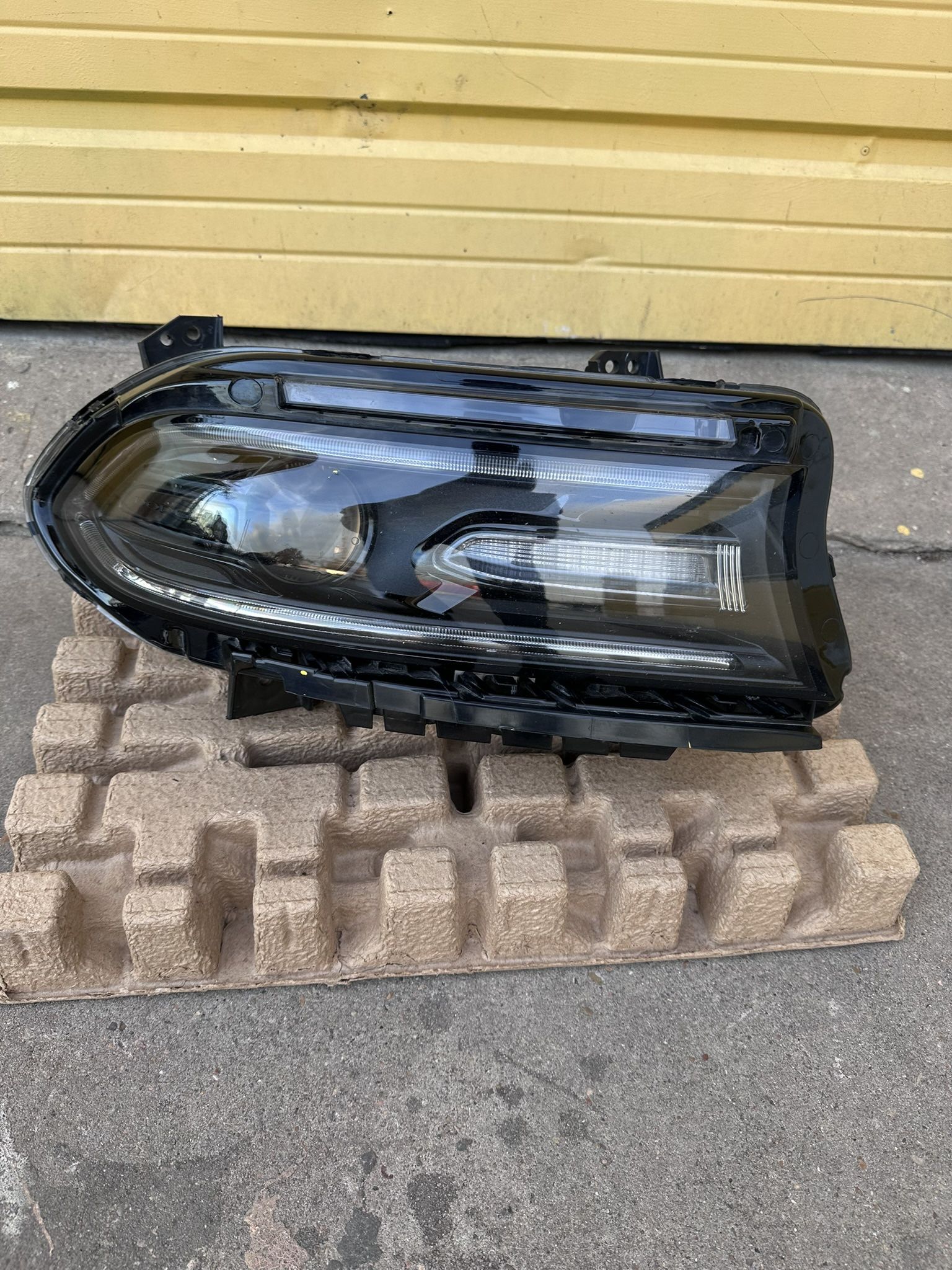 2020 Charger Headlight