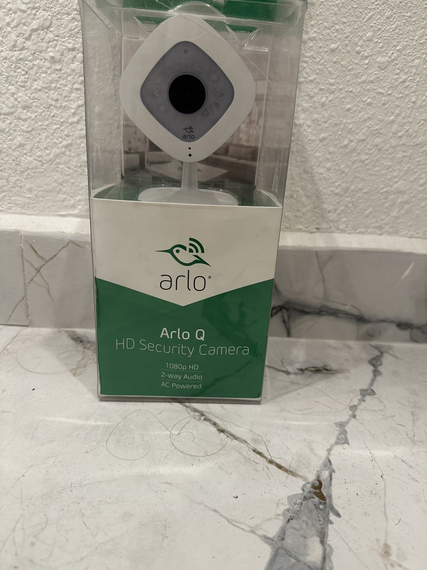 Arlo Q hd Security Camera Electronics & Media