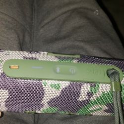 JBL Bluetooth Flip 6 Speaker