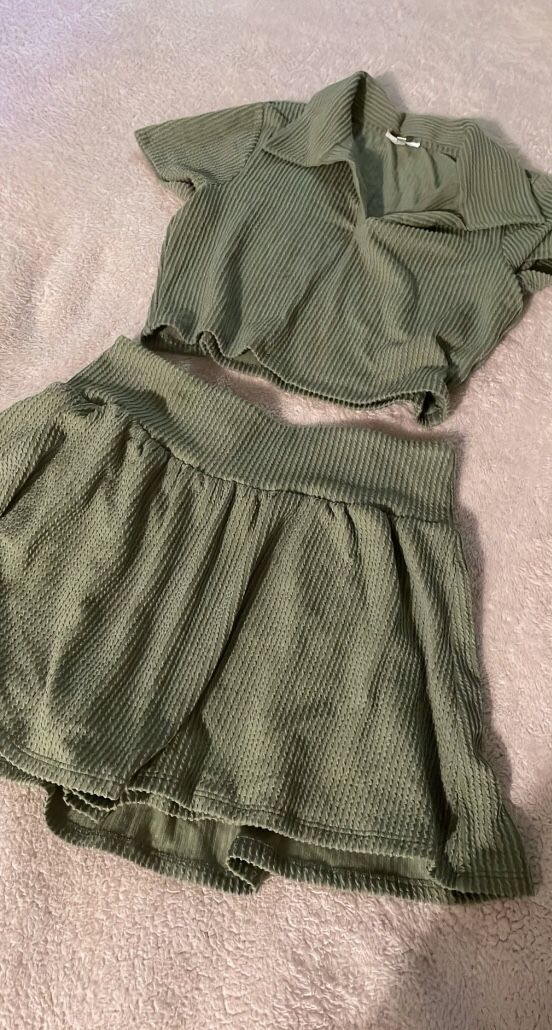 Women Skirt Set