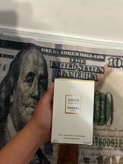 Coco mademoielle chanel paris