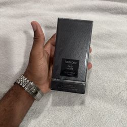 TOM FORD OUD WOOD