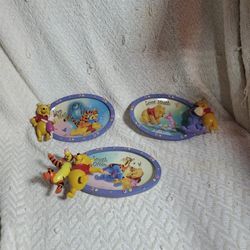 Winnie-the-Pooh Bradford Exchange Live Love Laugh Wall Decor