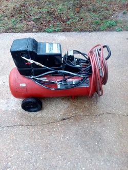 Craftsman 5Hp 25 gallon Max 130PSI air compressor for Sale in